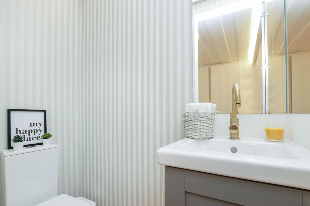 Apartament Golden Cage Chiado - Charm Historic And Cozy Lizbona Zewnętrze zdjęcie
