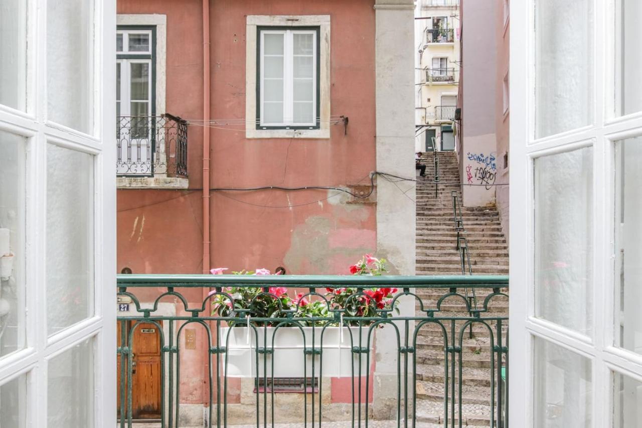 Apartament Golden Cage Chiado - Charm Historic And Cozy Lizbona Zewnętrze zdjęcie